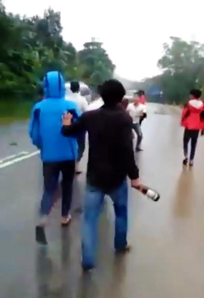 Điều tra 2 nhóm thanh niên vác dao hỗn chiến sau đám cưới