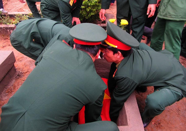 Quảng Trị truy điệu và an táng 40 hài cốt liệt sỹ 