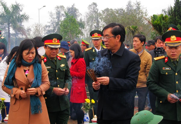 Quảng Trị truy điệu và an táng 40 hài cốt liệt sỹ 