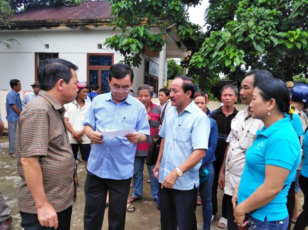 Bàng hoàng đại tang quê nghèo Quảng Trị