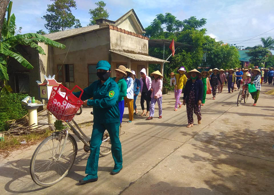 Hơn 200 người diễn tập ứng phó với bão lũ tại Quảng Trị