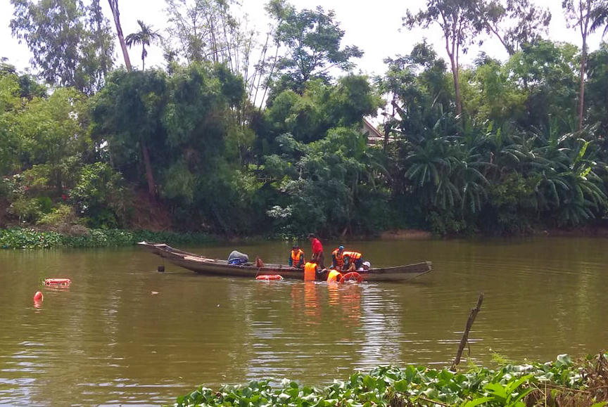Hơn 200 người diễn tập ứng phó với bão lũ tại Quảng Trị