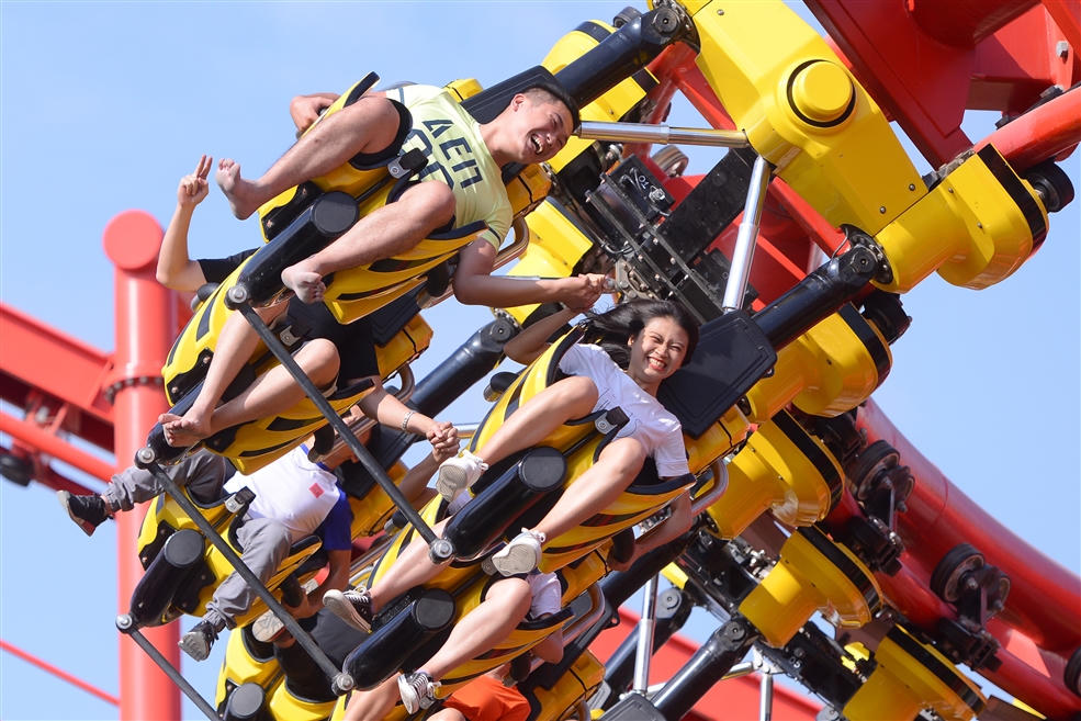 Miền Bắc: Du khách hào hứng khám phá Sun World Ha Long Park