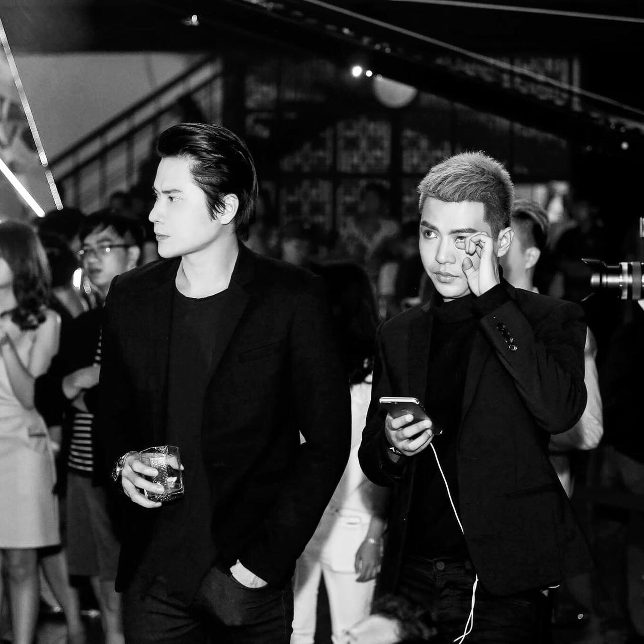 Xuất hiện “soái ca” lạnh lùng 