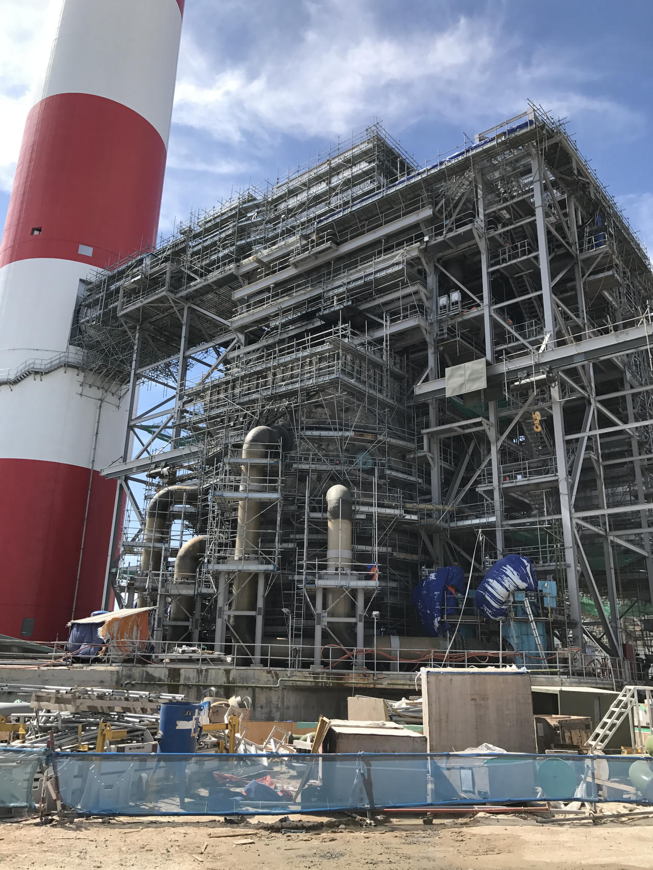 Tia lửa hàn gây cháy các bảo ôn tại Nhiệt điện Vĩnh Tân 4