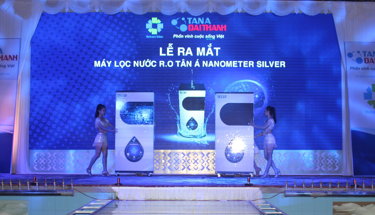 Tập đoànTân Á Đại Thành ra mắt máy lọc nước R.O Tân Á mới