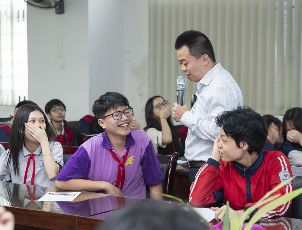 Công ty Bảo hiểm nhân thọ MB Ageas Life miễn phí chuỗi đào tạo kỹ năng sống cho hàng ngàn học sinh