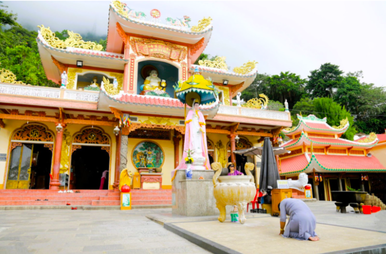 Một ngày khám phá núi Bà Đen: Xem gì, chơi đâu, ăn gì?