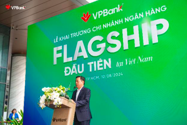 VPBank khai trương chi nhánh Flagship ngân hàng đầu tiên tại Việt Nam