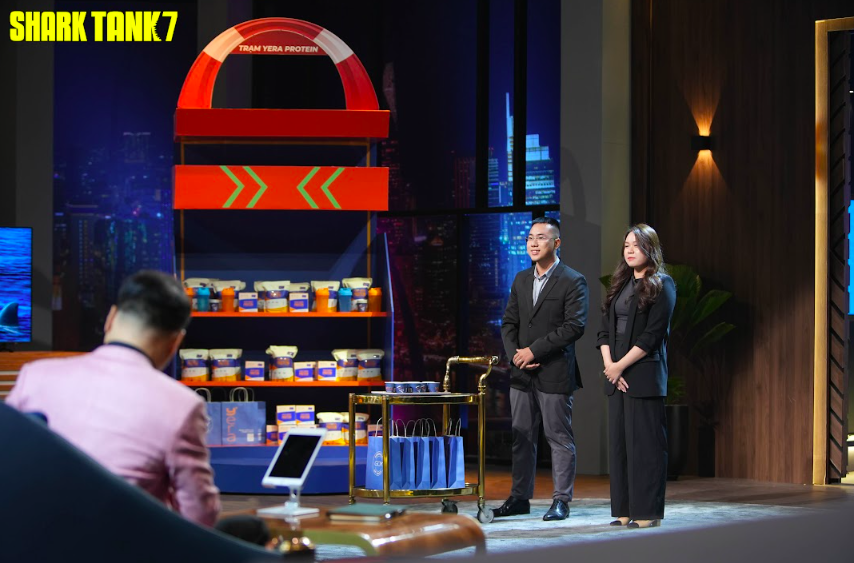 Startup protein 100% từ men vi sinh thuyết phục 4 Shark ra deal