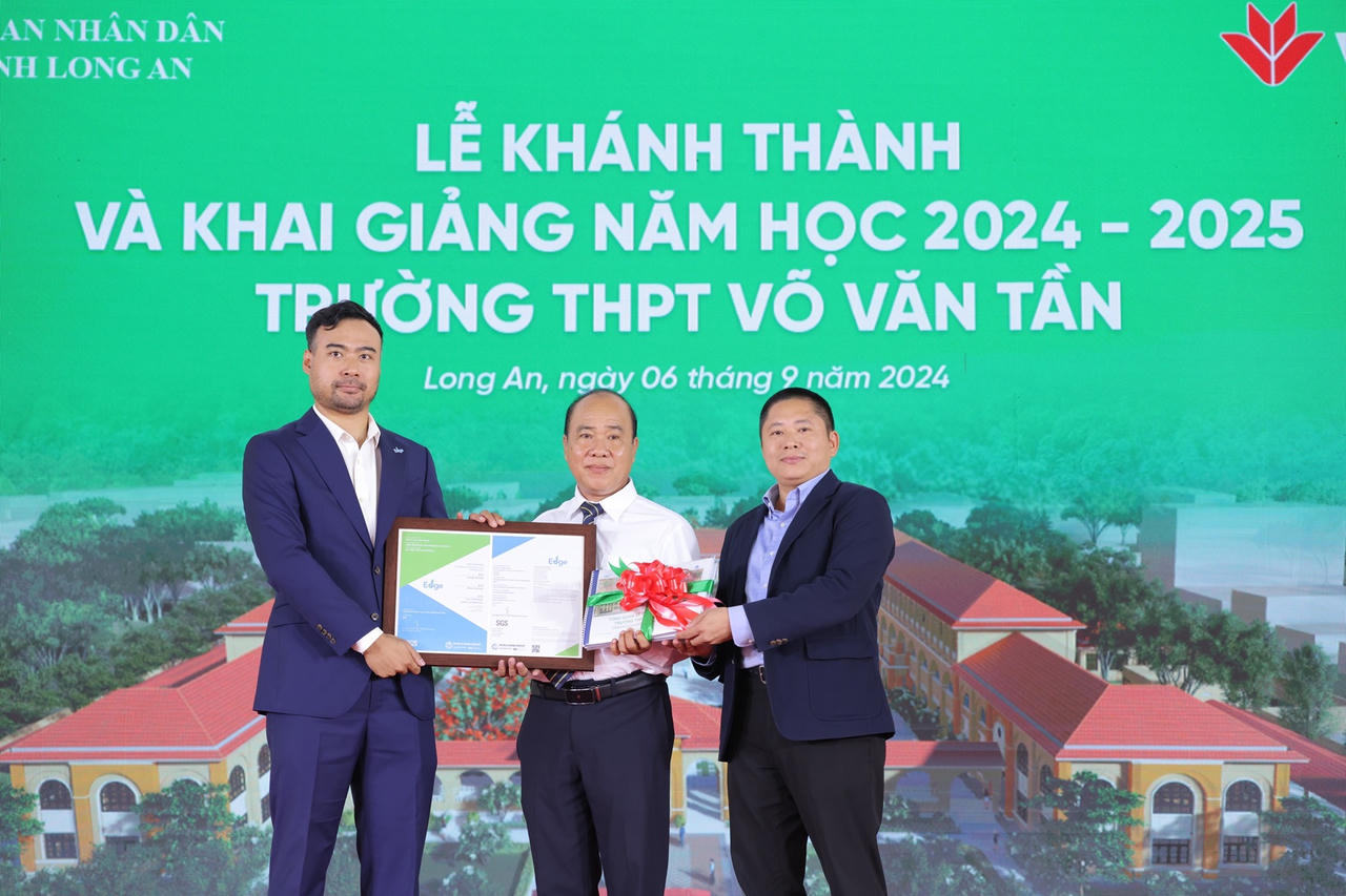 Trường học công lập quy mô 100 tỷ do VPBank tài trợ tại Long An đạt chuẩn xanh quốc tế