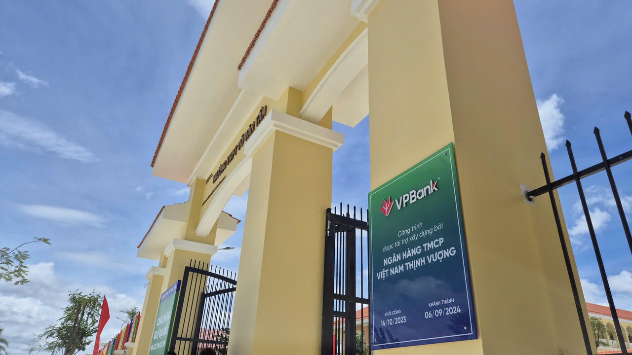 Trường học công lập quy mô 100 tỷ do VPBank tài trợ tại Long An đạt chuẩn xanh quốc tế