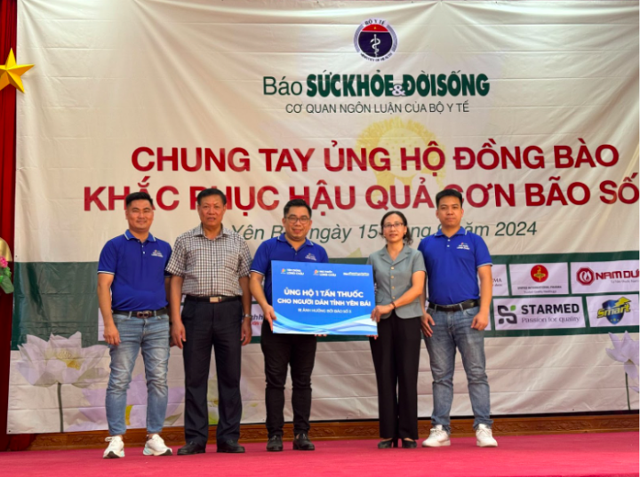 FPT Long Châu điều động nhanh 10 tấn thuốc, phối hợp với các đơn vị hỗ trợ người dân vùng bão lũ