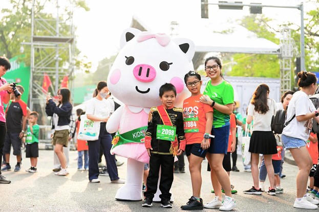 Bùng nổ đường đua Mastercard Kids Run 2024