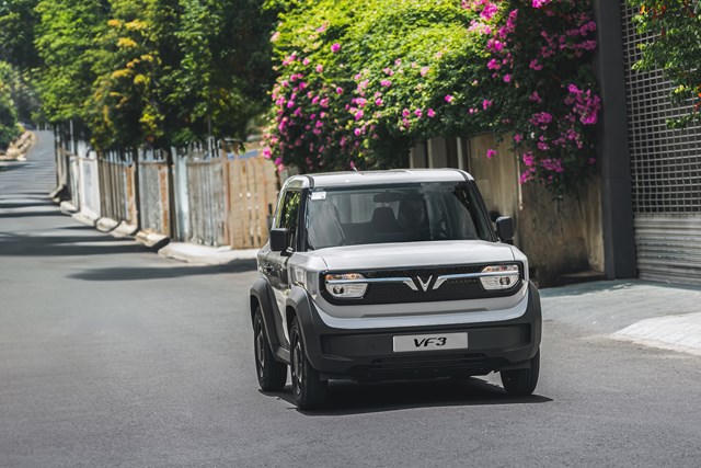 VinFast lập kỷ lục bàn giao hơn 20.000 ô tô điện trong tháng 12/2024, lũy kế cả năm hơn 87.000 xe 