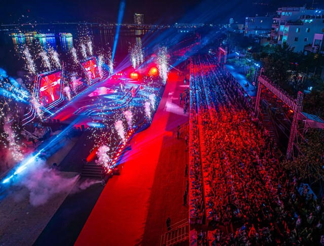 Trải nghiệm pháo hoa theo phong cách ‘chưa từng có’ tại DIFF 2025