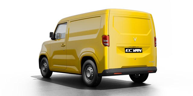 VinFast ra mắt dòng xe chở hàng cỡ nhỏ giá từ 285 triệu đồng