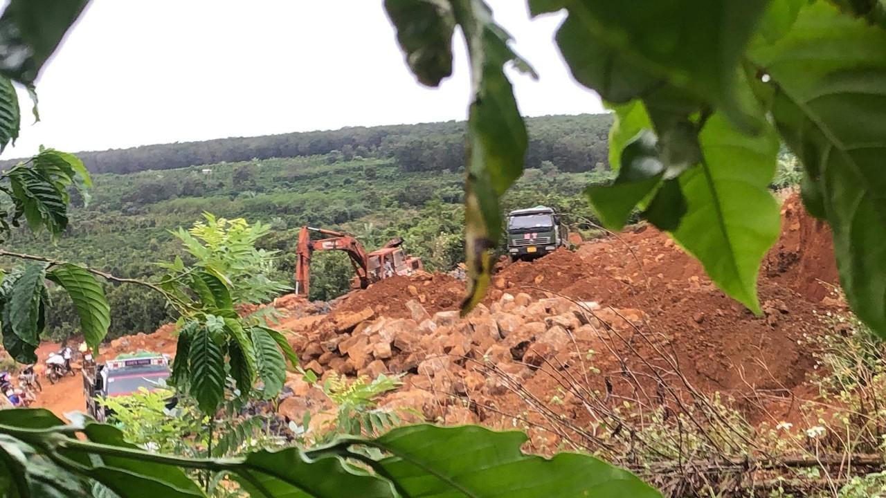 Chư Sê: Một bãi đá liên tục để xảy ra tình trạng khai thác trái phép