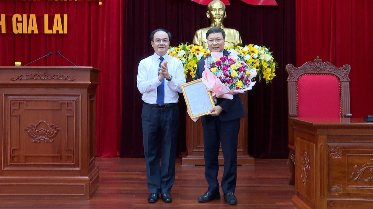 Ông Trương Hải Long nhận nhiệm vụ Thứ trưởng Bộ Nội vụ