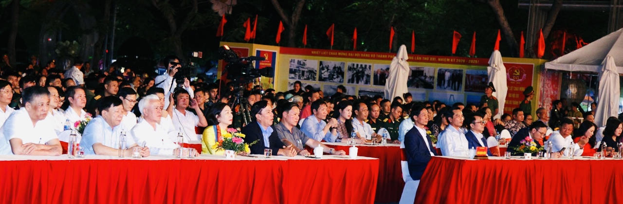 Chương trình nghệ thuật chào mừng thành công Đại hội Đảng bộ TP Hải Phòng lần thứ XVI