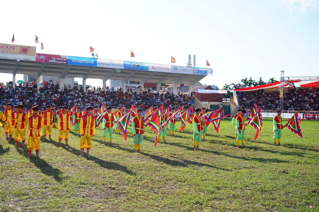 Toàn cảnh Lễ hội Chọi trâu truyền thống Đồ Sơn năm 2023 