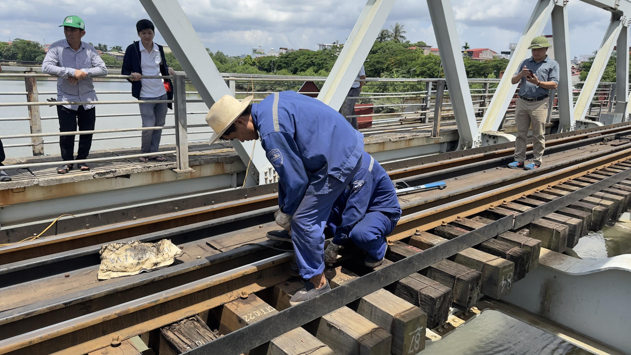 Tàu hoả tại ga Hải Phòng đã đón khách trở lại sau sự cố