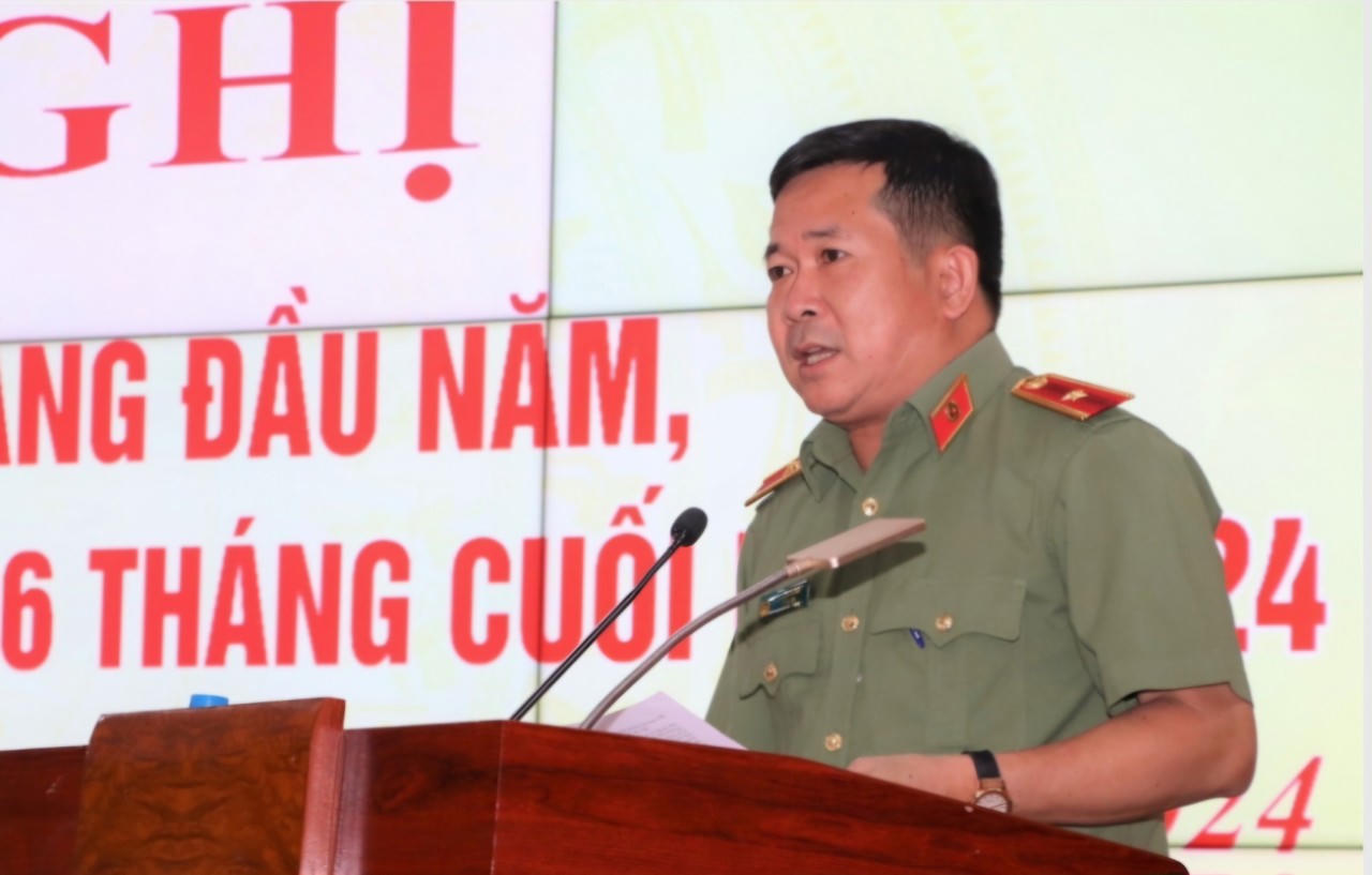 Công an tỉnh Quảng Ninh phấn đấu 5 năm liên tiếp nhận Cờ thi đua của Chính phủ 