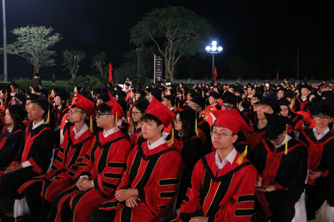  Hải Phòng: Dành gần 1,4 tỷ đồng khen thưởng cho những học sinh, sinh viên xuất sắc