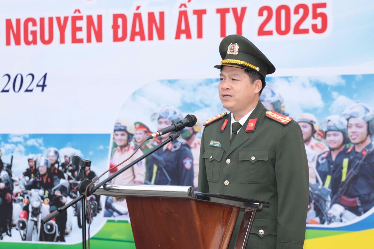 Hưng Yên: Lực lượng công an ra quân trong đợt cao điểm tấn công, trấn áp tội phạm Tết Ất Tỵ 2025