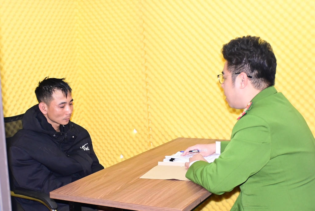 Bắt giữ 2 nghi phạm cướp tài sản tại dốc cầu Tiên Cựu 