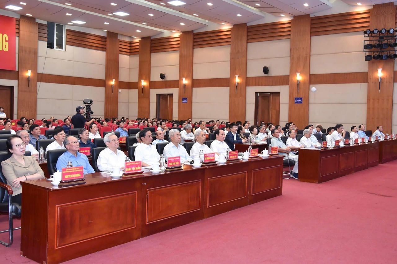 Ban Tuyên giáo và Dân vận Hải Phòng đẩy mạnh tuyên truyền Nghị quyết số 66 và 68