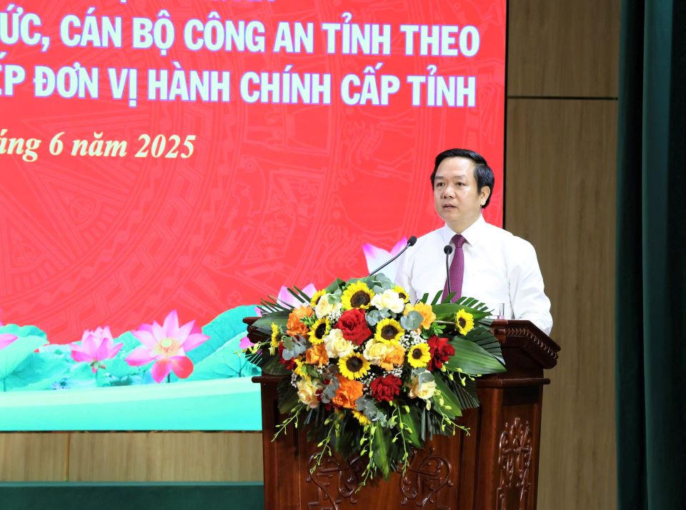 Công an tỉnh Ninh Bình công bố các Quyết định về tổ chức, cán bộ sau sáp nhập