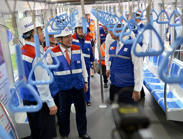 Lễ đón đoàn tàu đầu tiên tuyến metro Bến Thành - Suối Tiên