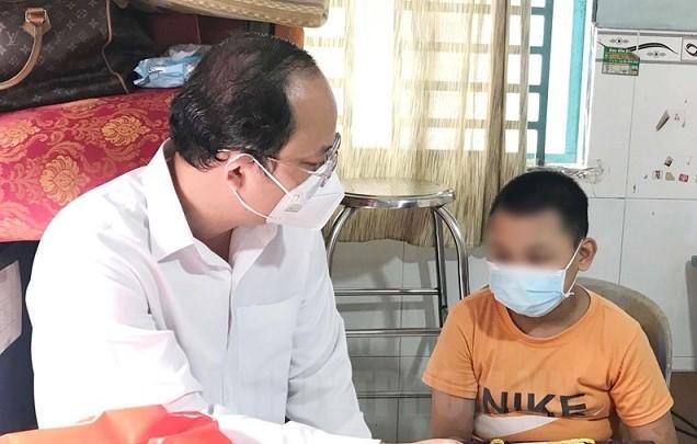 Tháo gỡ những vấn đề pháp lý cho trẻ em mồ côi vì đại dịch COVID-19