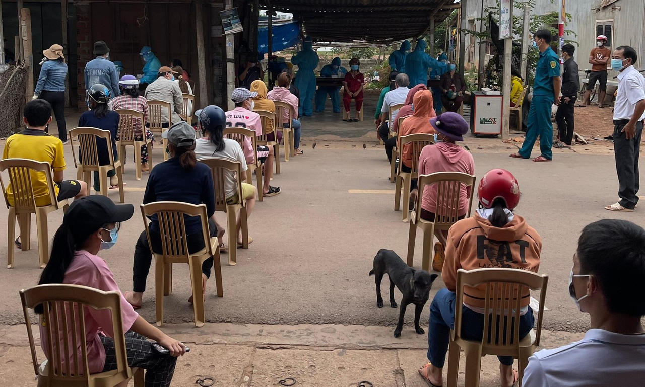 Bị phạt 12,5 triệu đồng vì đăng sai sự thật liên quan dịch COVID-19