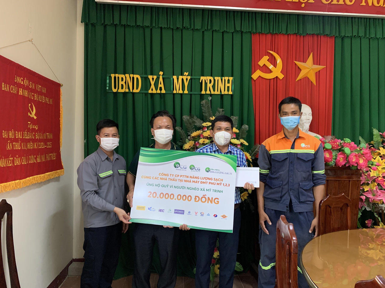 Công ty CP Phát triển Tầm nhìn Năng lượng Sạch hỗ trợ người dân Phù Mỹ gặp khó khăn do dịch COVID-19