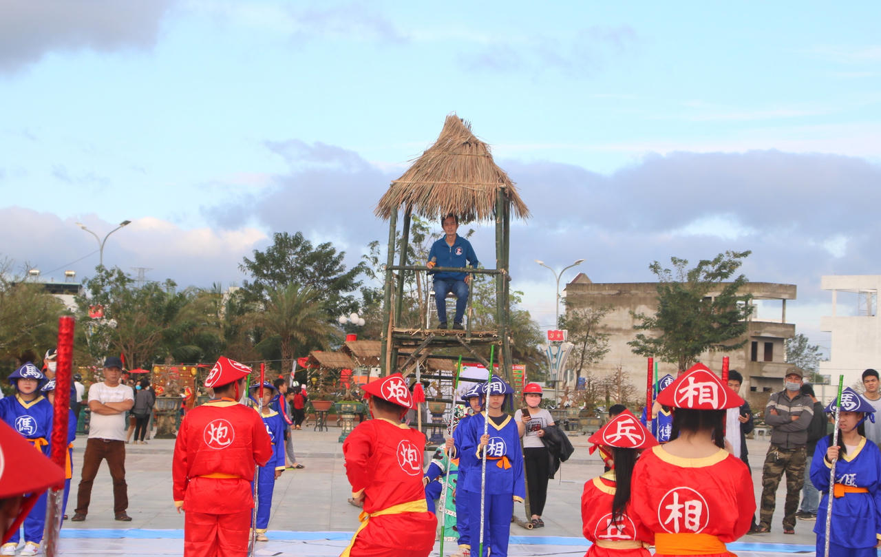 Hội đánh cờ người - nét độc đáo ngày xuân ở đất võ Bình Định