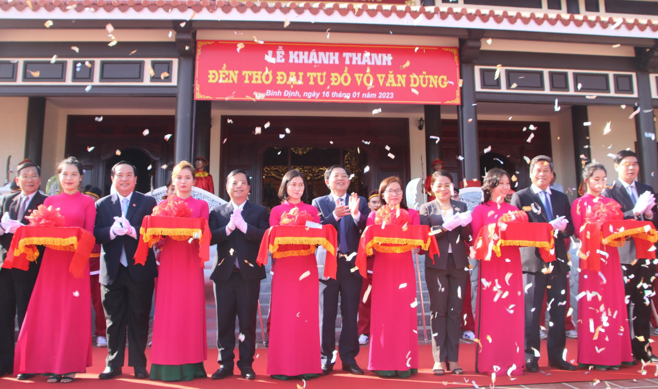 Bình Định khánh thành Đền thờ Đại tư đồ Võ Văn Dũng