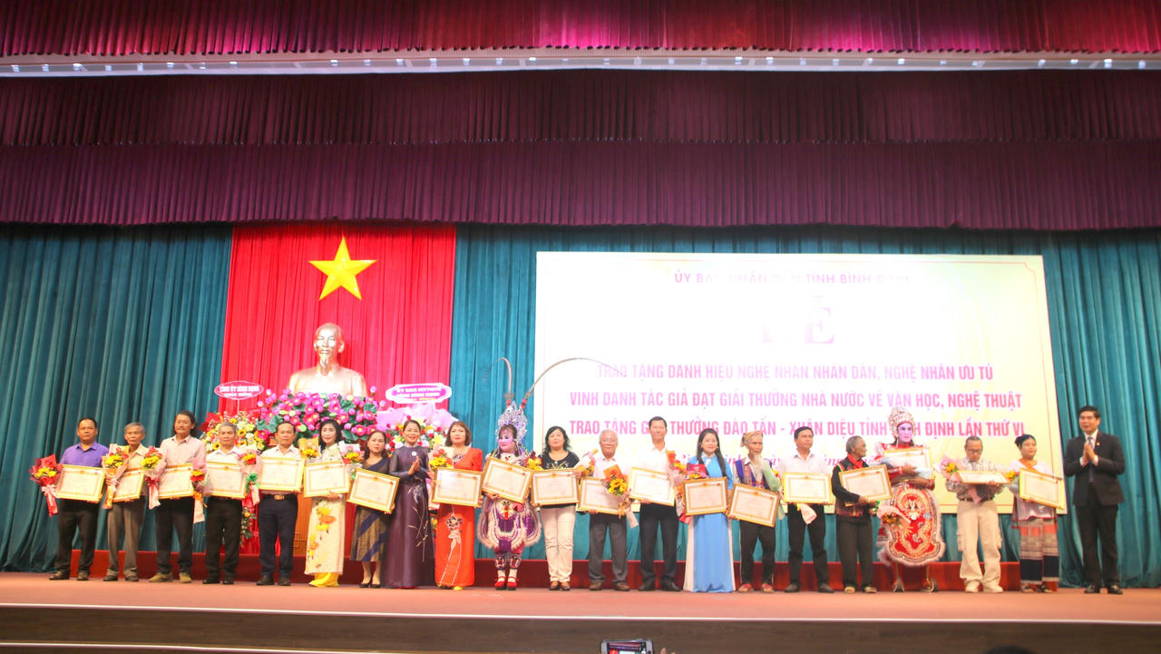 Bình Định có 7 nghệ nhân nhân dân, 35 nghệ nhân ưu tú trong lĩnh vực di sản văn hóa phi vật thể