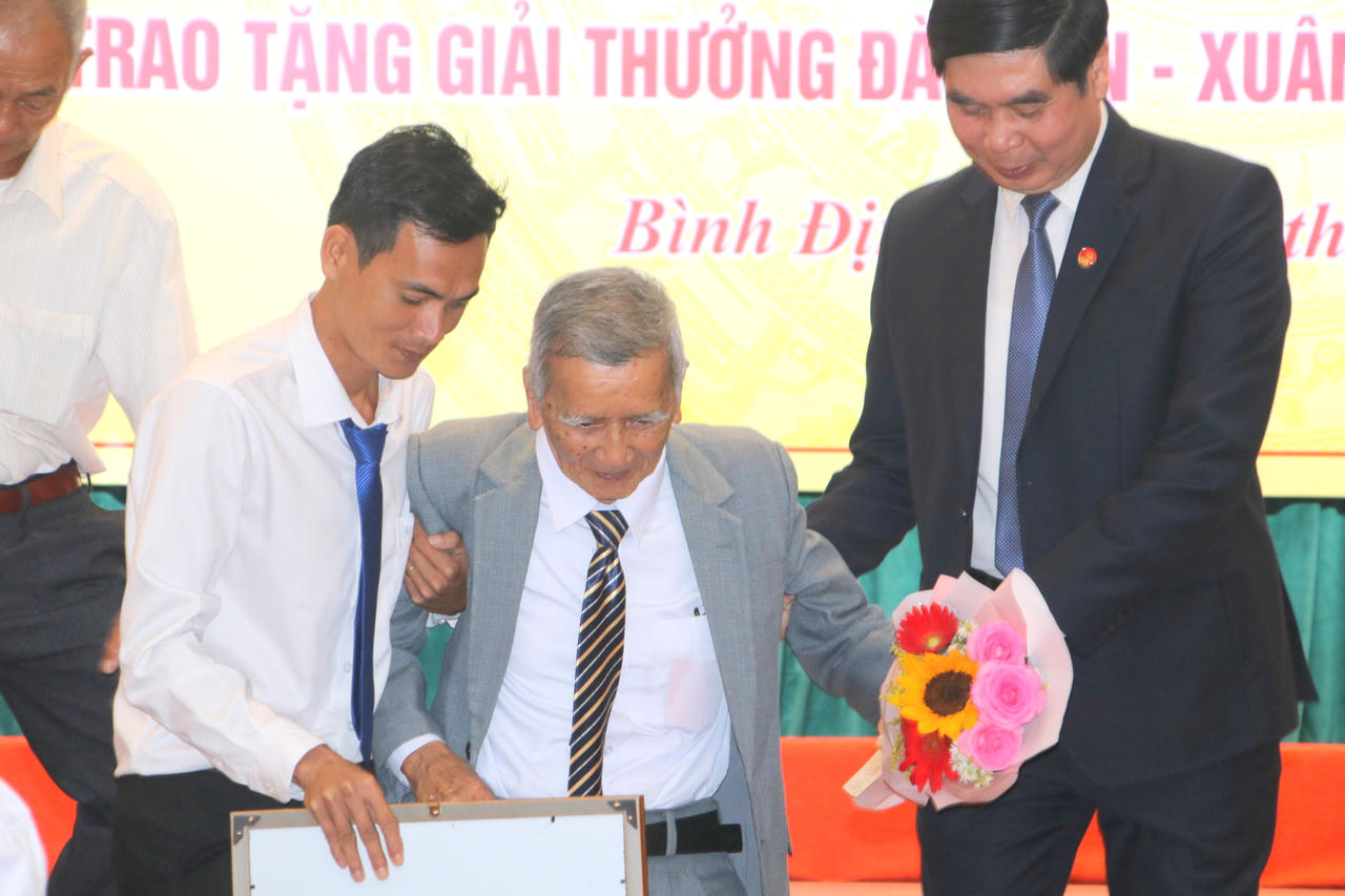 Nghệ nhân là “báu vật sống” nắm giữ tinh hoa của di sản văn hóa