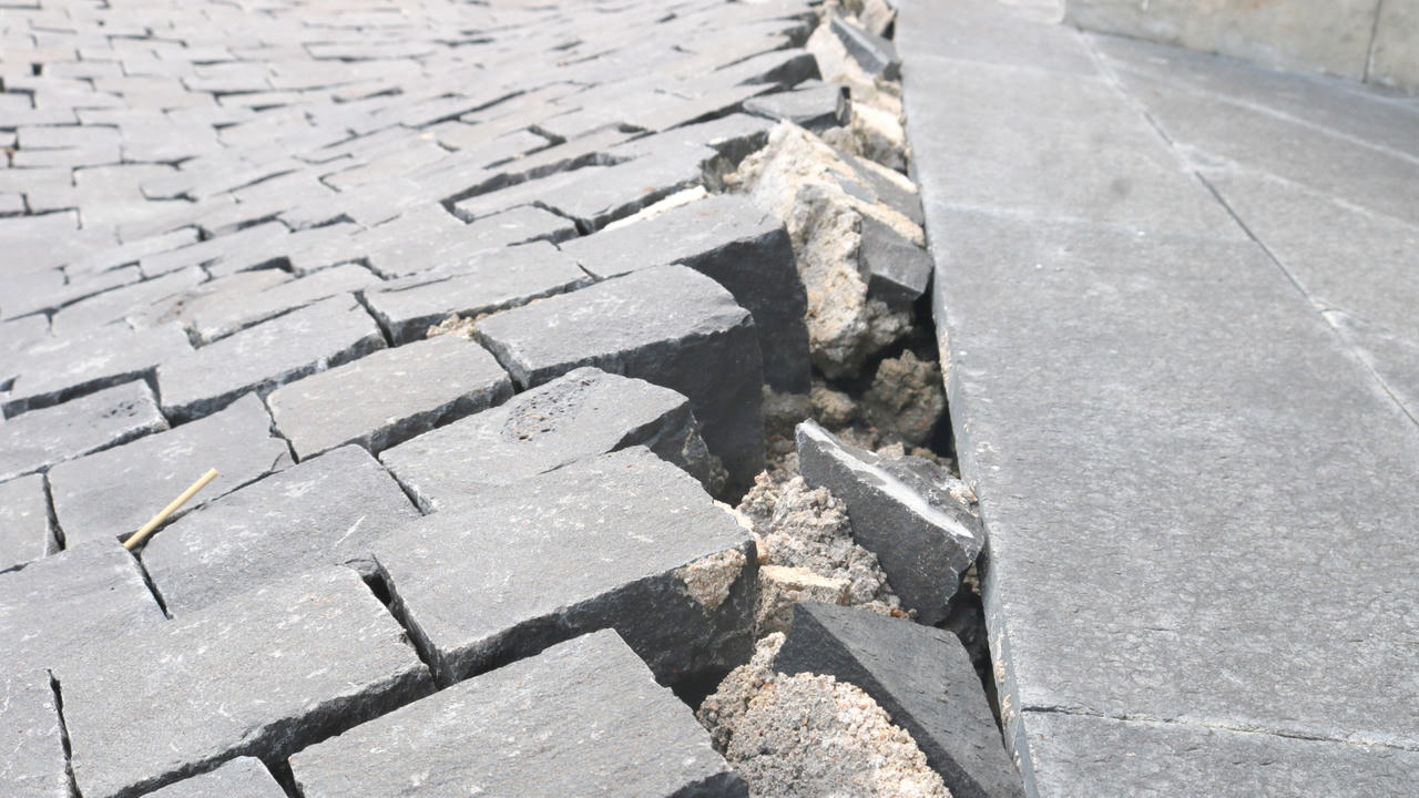 Trung tâm khám phá khoa học có giá trị hơn 195 tỷ đồng bị sụt lún, hư hỏng sau hơn 1 năm sử dụng