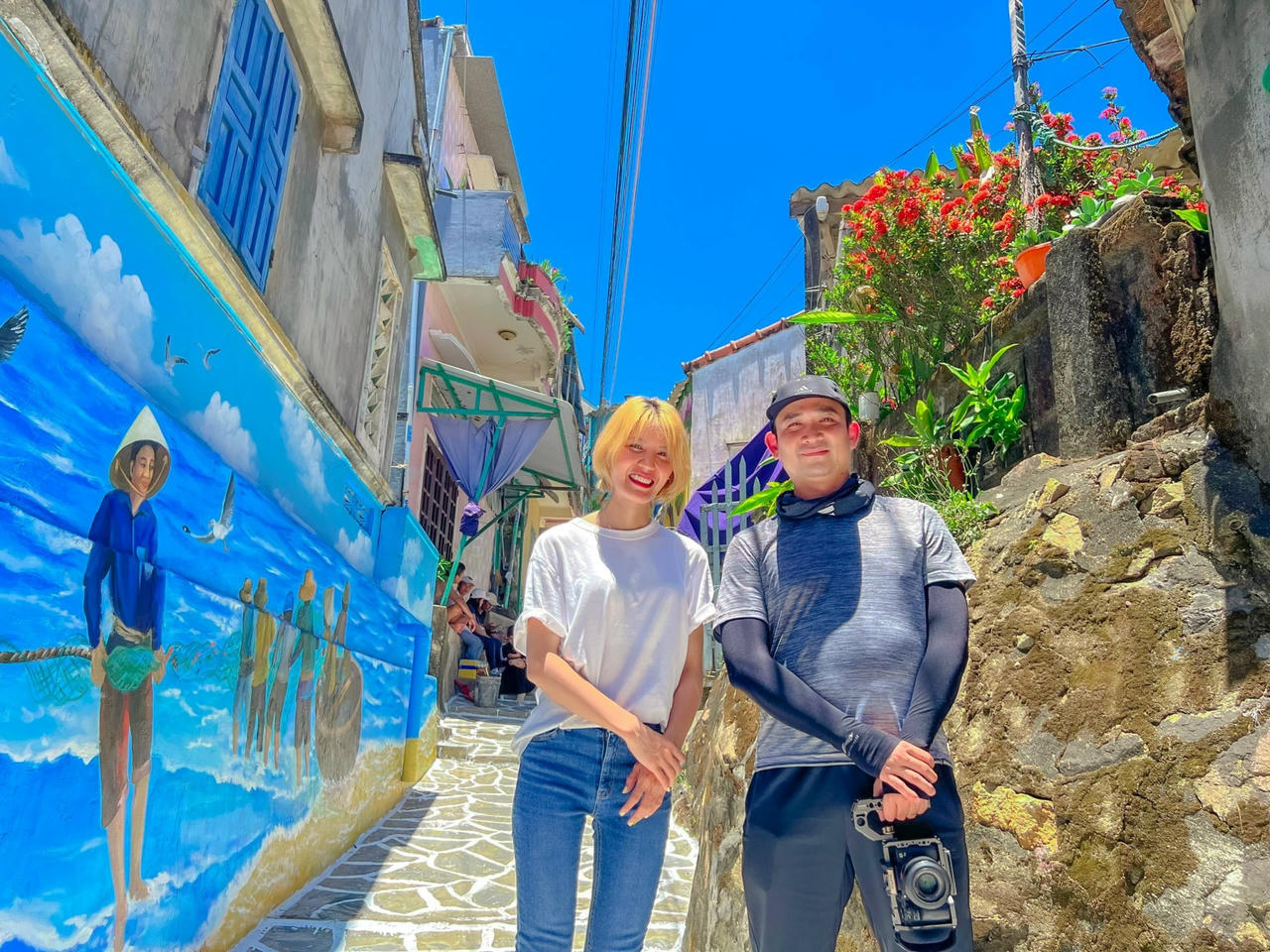 Đường tranh bích họa ở làng chài cổ Nhơn Lý hút khách du lịch