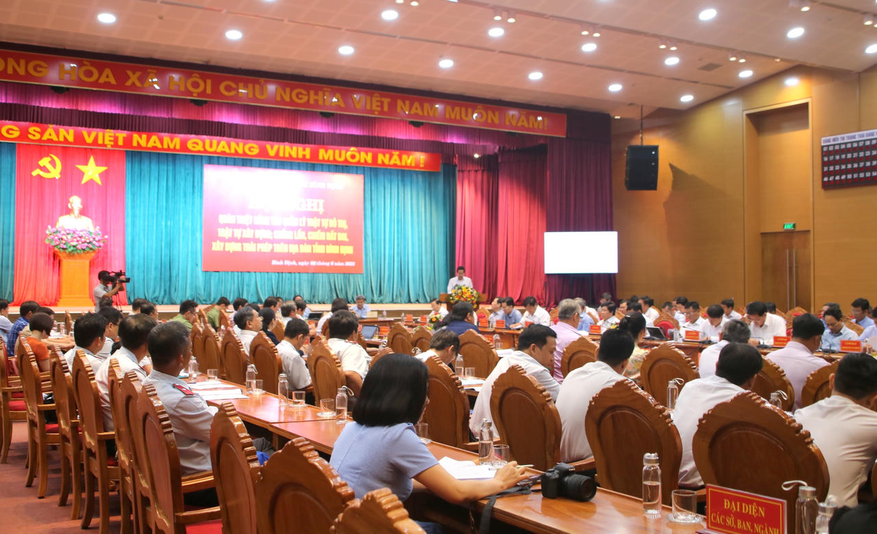 Tình trạng lấn, chiếm đất đai, xây dựng trái phép ở Bình Định: Xử lý không có vùng cấm