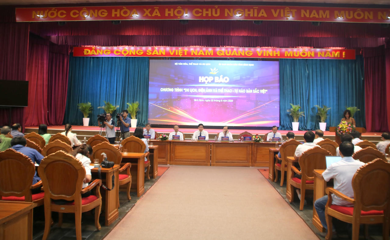 “Du lịch, Điện ảnh và Thể thao - Tự hào bản sắc Việt” được tổ chức tại Bình Định