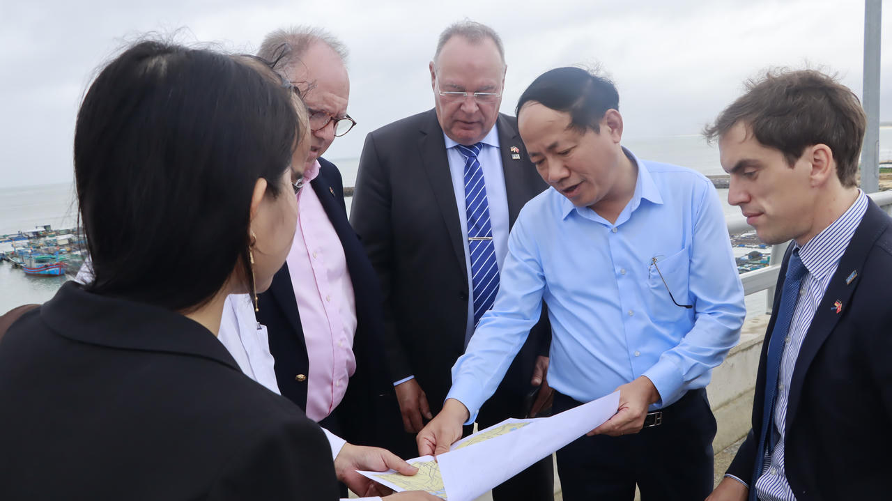 Tập đoàn PNE khảo sát đầu tư dự án điện gió ngoài khơi khoảng 4,6 tỷ USD tại Bình Định