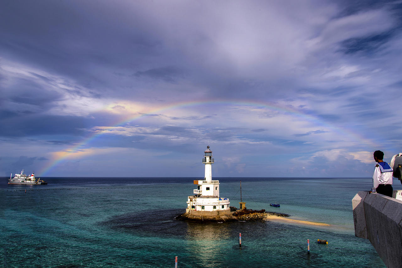 Triển lãm ảnh 'Sức sống Trường Sa” - Sắc màu tuổi trẻ' ở 3 tỉnh, thành