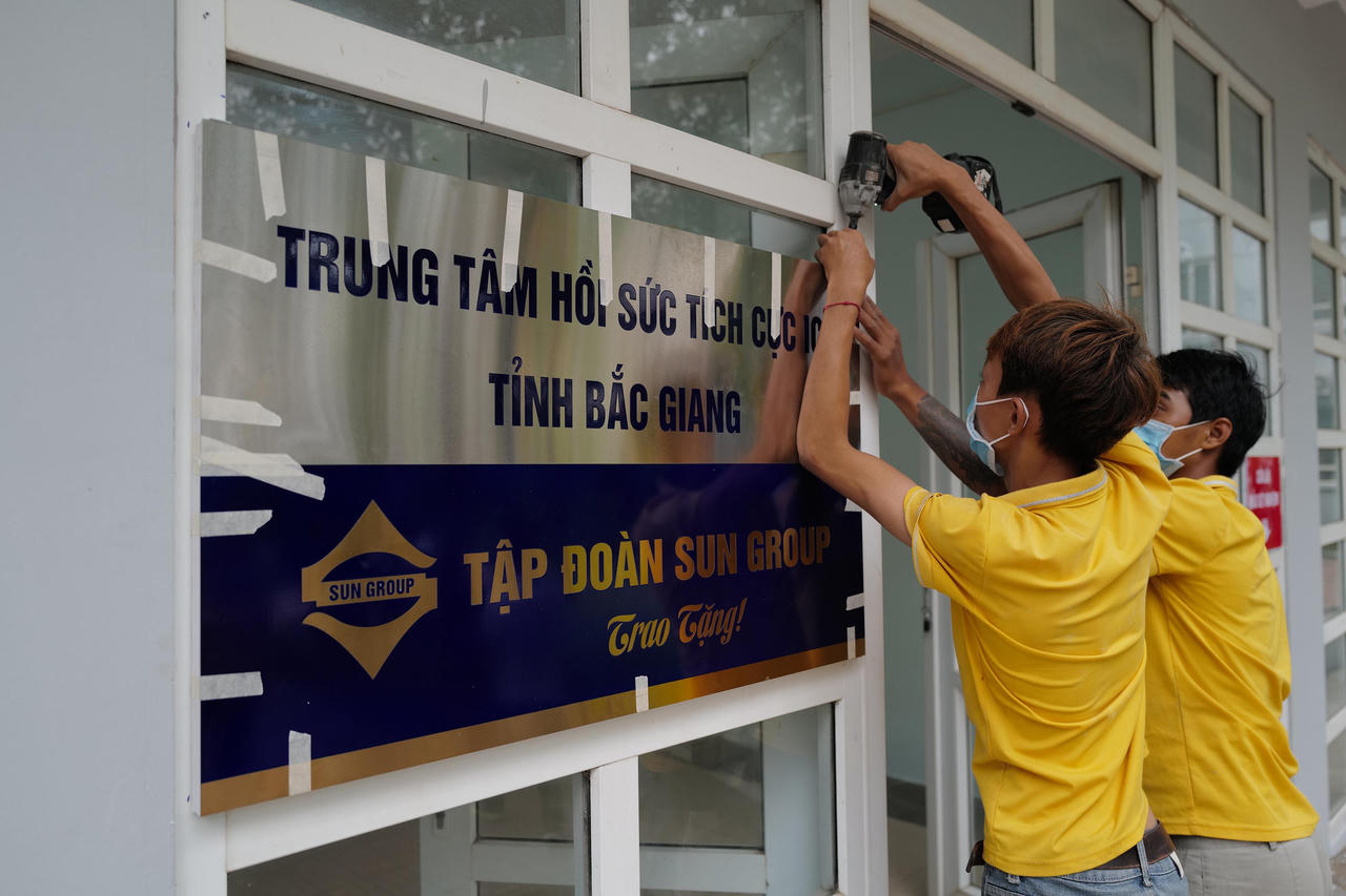 Sun Group chính thức bàn giao Trung tâm Hồi sức tích cực điều trị COVID-19 cho Bắc Giang