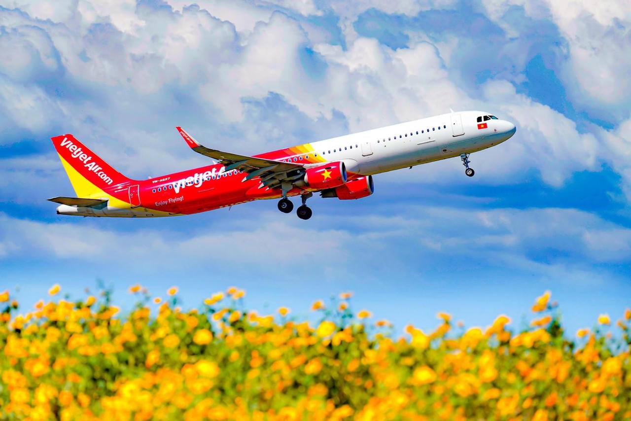 Vietjet chung tay đưa vải thiều Việt Nam xuất ngoại