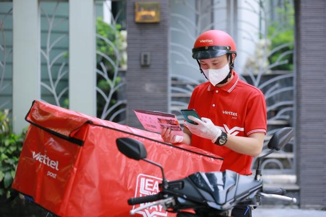 Muôn kiểu chợ thời COVID-19