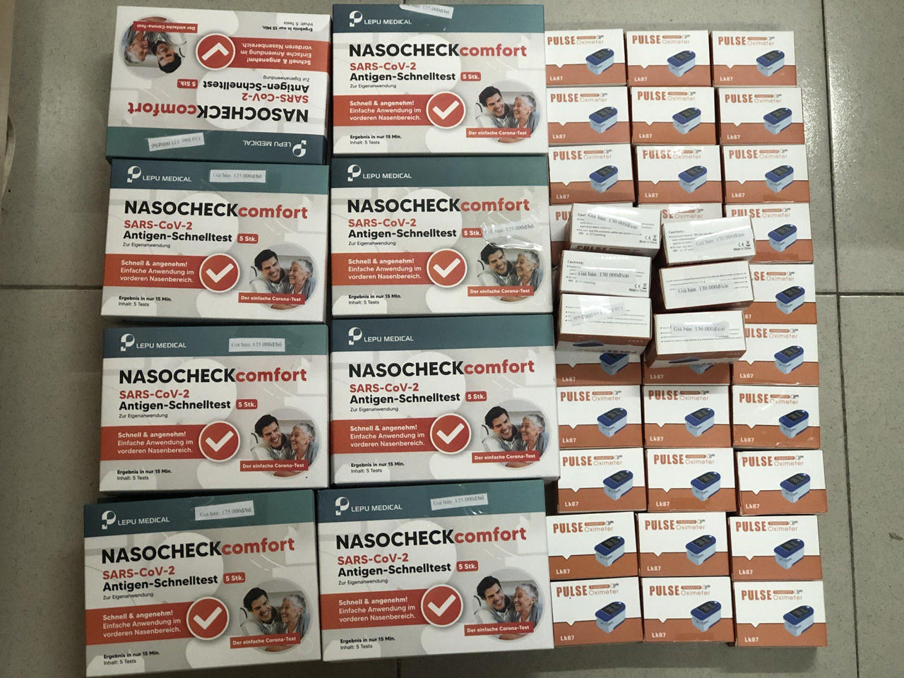 Thu giữ lượng lớn trang thiết bị y tế phòng, chống dịch vi phạm tại TP HCM